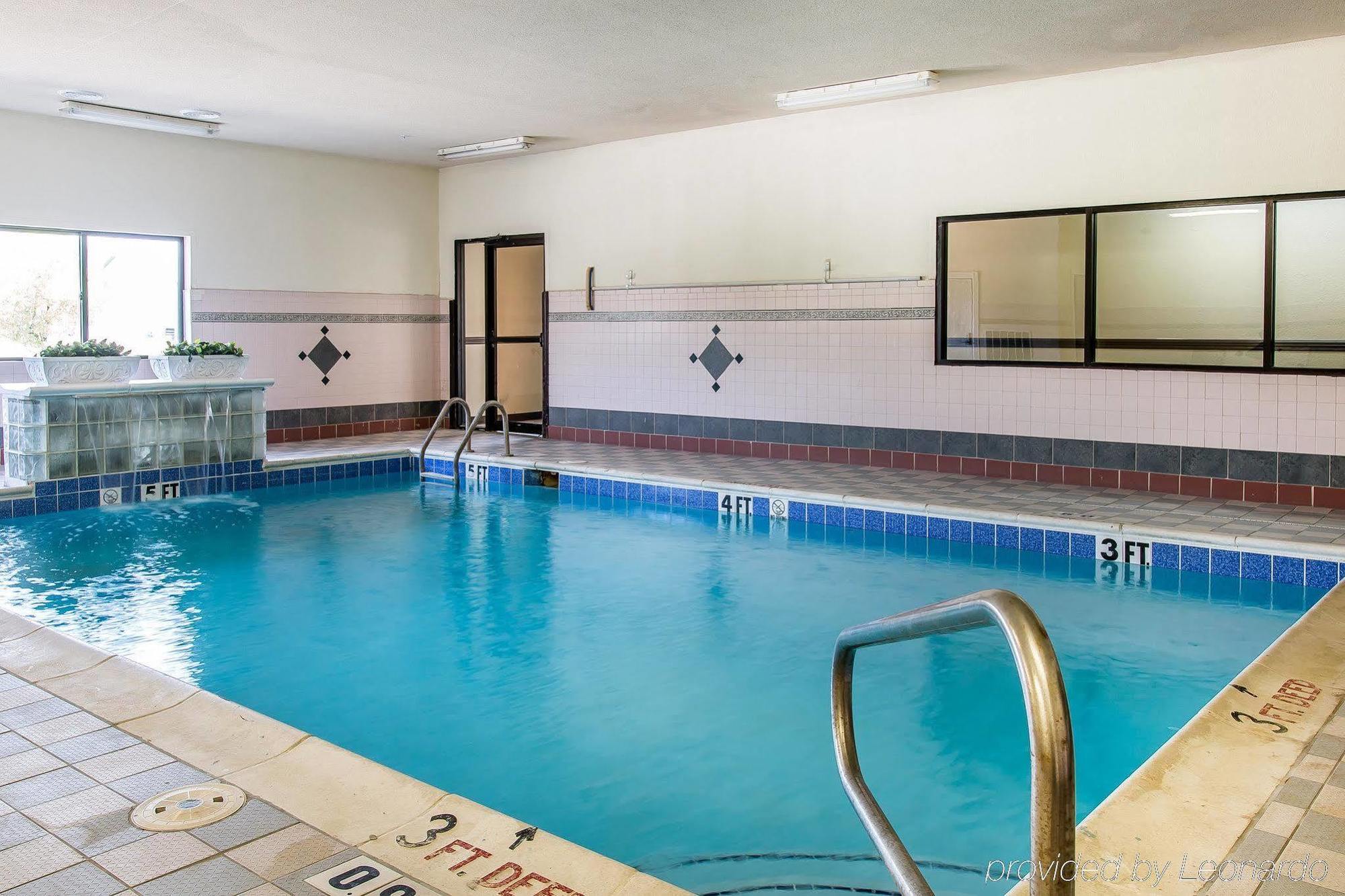 Motel 6 Elkhart, In Eksteriør billede
