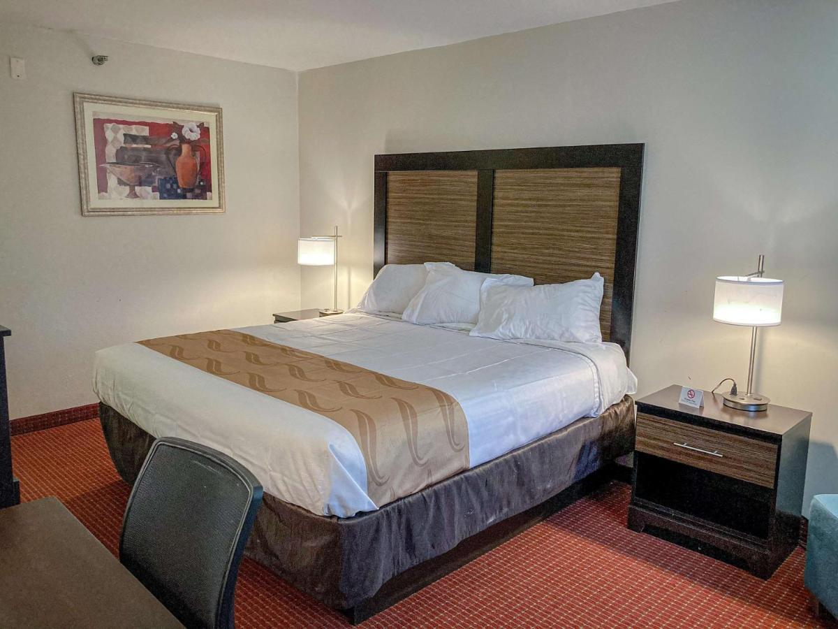 Motel 6 Elkhart, In Eksteriør billede