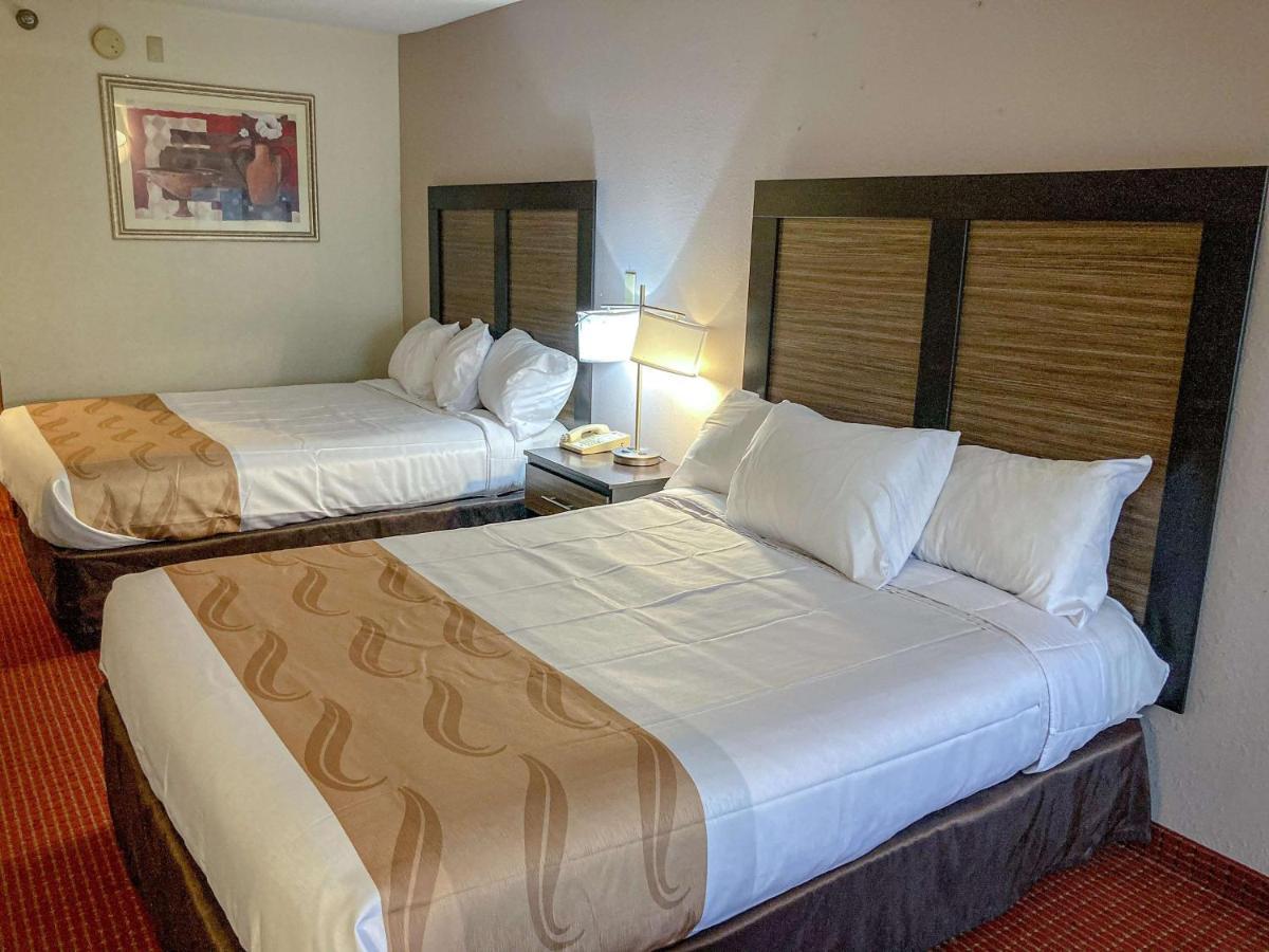Motel 6 Elkhart, In Eksteriør billede